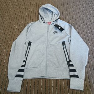 Nike Sportswear Full Zip Tech Fleece Hoodie Women's Size Large (NEW)